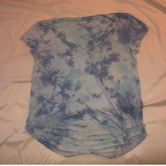 American Eagle Outfitters Tops - American Eagle Outfitters Tee American Eagle Outfitters Tops - American Eagle Outfitters Tee